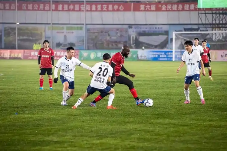 德甲 VS 挪威超